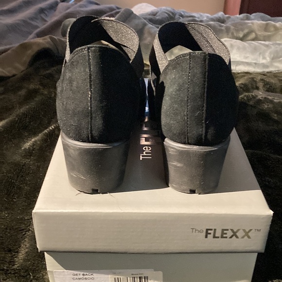 The Flexx black ballet style wedge shoes - Picture 4 of 7